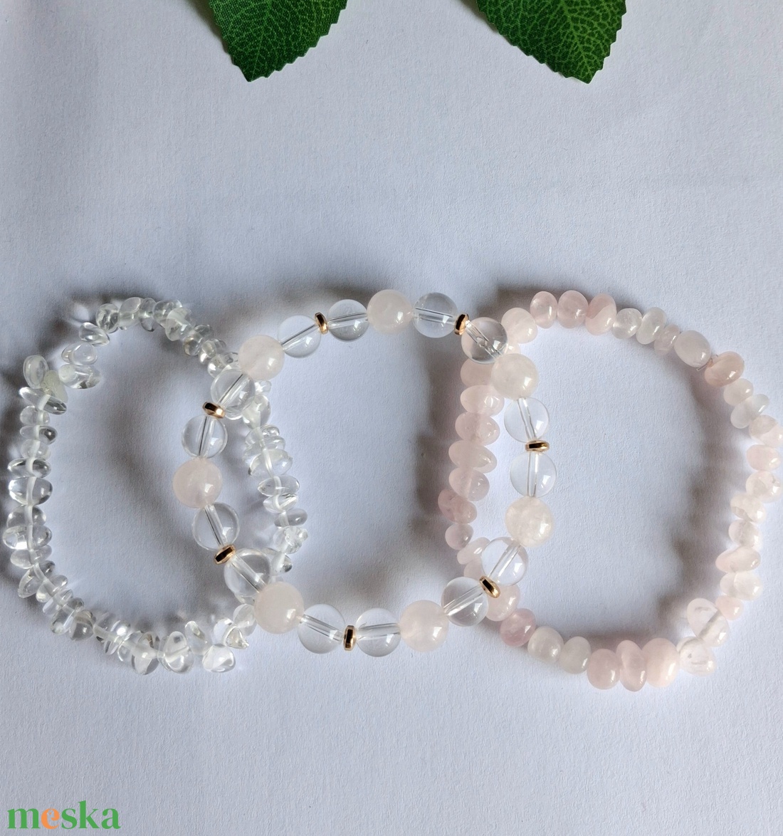 Rózsakvarc és hegyikristály ásvány karkötők- visszafogott alapdarabok szettben - ékszer - karkötő - ásványkarkötő - Meska.hu