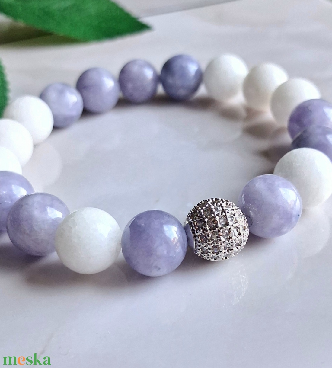 10 mm ásvány karkötő lila akvamarin és hójáde  - ékszer - karkötő - ásványkarkötő - Meska.hu