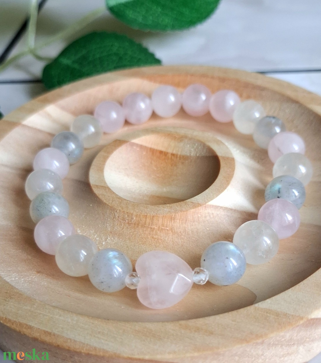 Labradorit, szivárvány holdkő és madagaszkári rózsakvarc ásvány karkötő- fazettált rózsakvarc szívvel - ékszer - karkötő - ásványkarkötő - Meska.hu