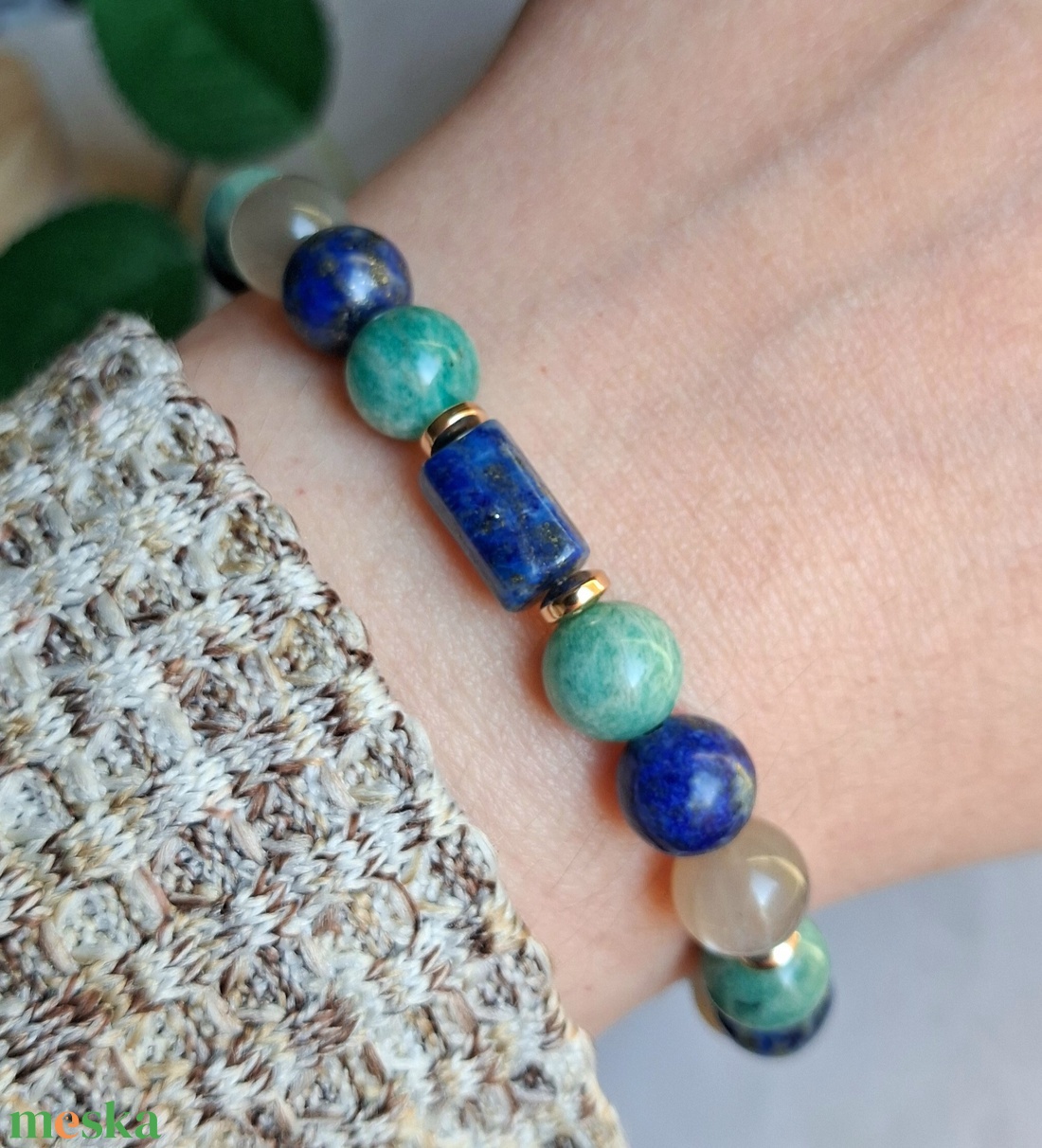 Lapis lazuli és orosz amazonit ásvány karkötő szürke holdkővel és hematittal - ékszer - karkötő - ásványkarkötő - Meska.hu