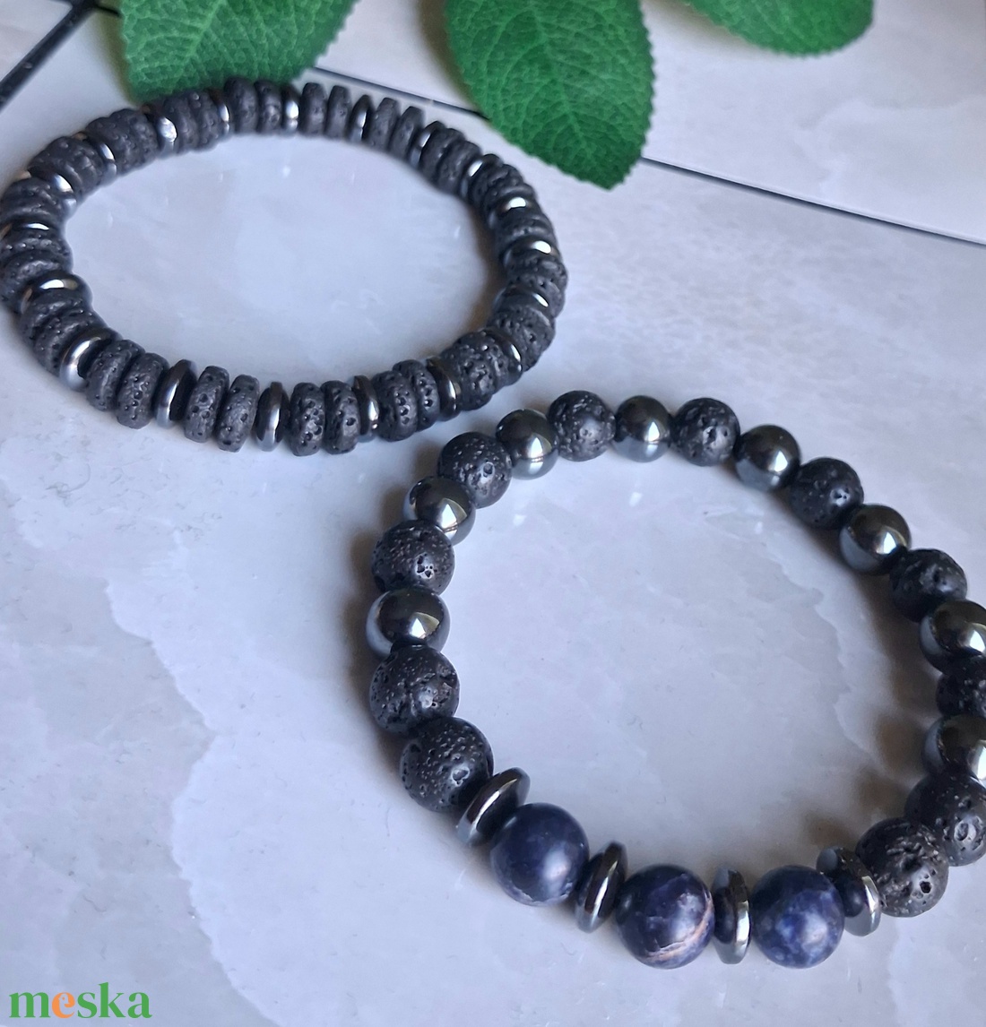 Férfi ásvány karkötő szett szodalittal, lávakővel és hematittal - ékszer - karkötő - ásványkarkötő - Meska.hu