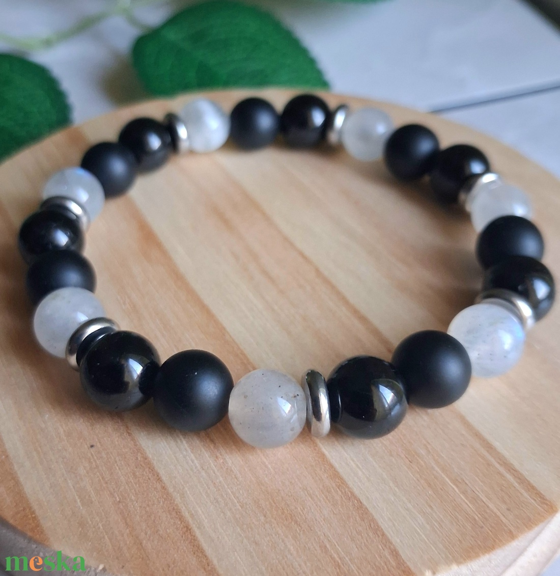 Fekete turmalin, labradorit és ónix ásvány karkötő- védelmező kövek - ékszer - karkötő - ásványkarkötő - Meska.hu