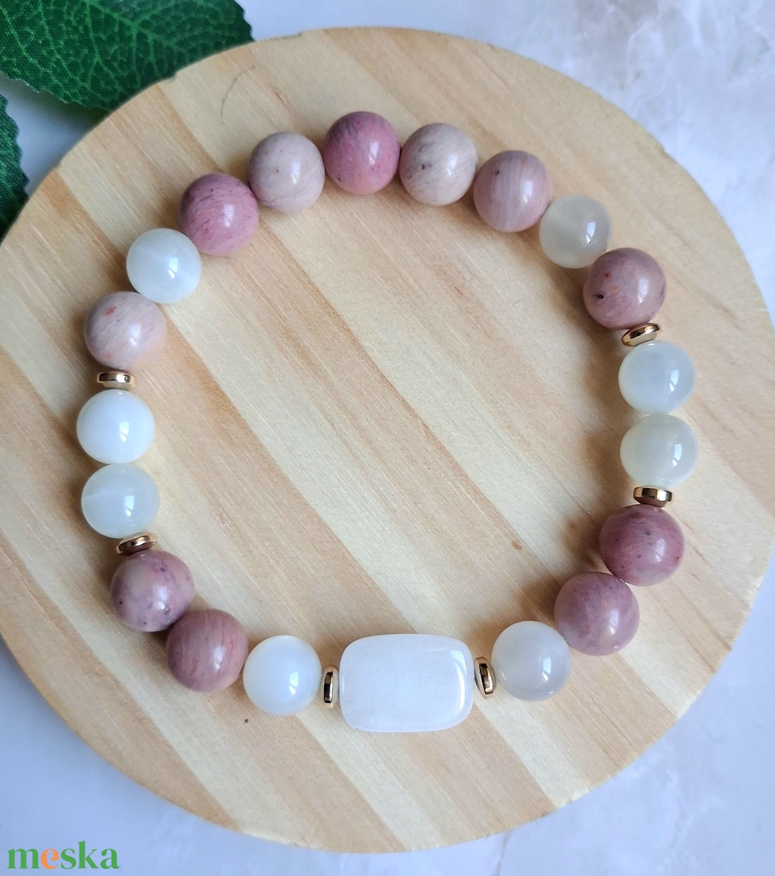 Rodonit tulit, holdkő és fehér jáde ásvány karkötő hematit köztesekkel - ékszer - karkötő - ásványkarkötő - Meska.hu