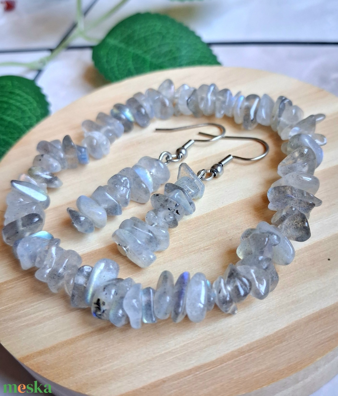 Labradorit splitter ásvány karkötő- természetes forma, szép fényjáték- Videóval - ékszer - karkötő - ásványkarkötő - Meska.hu