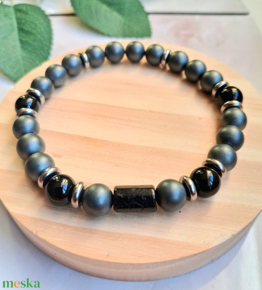 Matt hematit és ónix férfi ásvány karkötő � erő és stabilitás - ékszer - karkötő - ásványkarkötő - Meska.hu