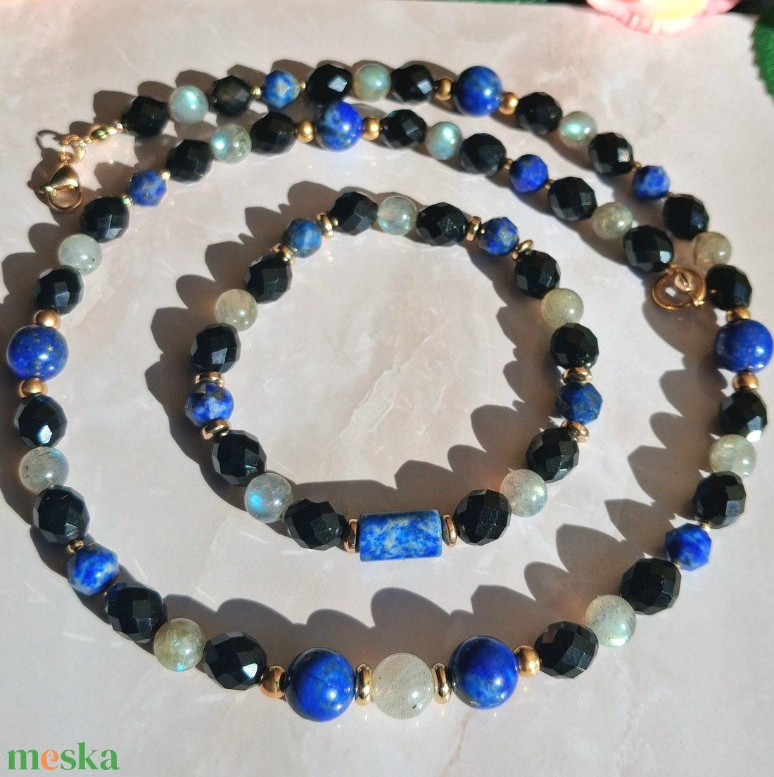 Lapis lazuli, labradorit és ónix ásvány ékszer szett - karkötő és nyaklánc nemesacéllal - ékszer - ékszerszett - Meska.hu