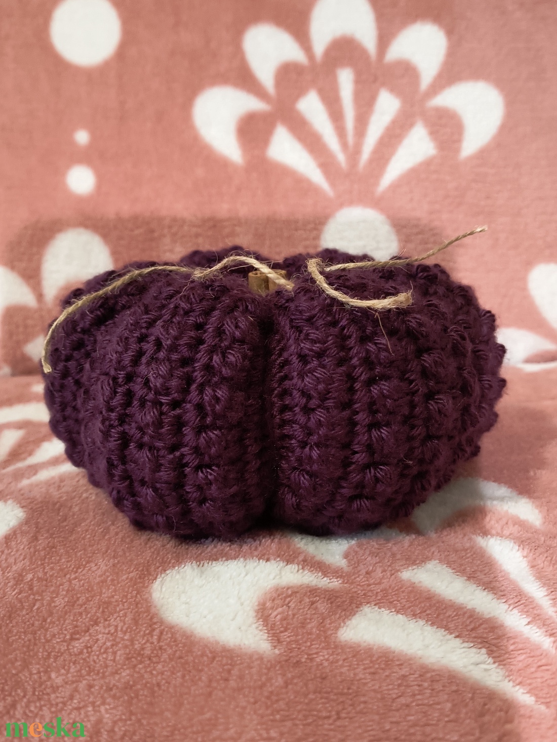 Horgolt tök, fahéj rúddal - kellékek & szerszámok - dekorációs kellékek - őszi dekor - őszi dekortök - Meska.hu