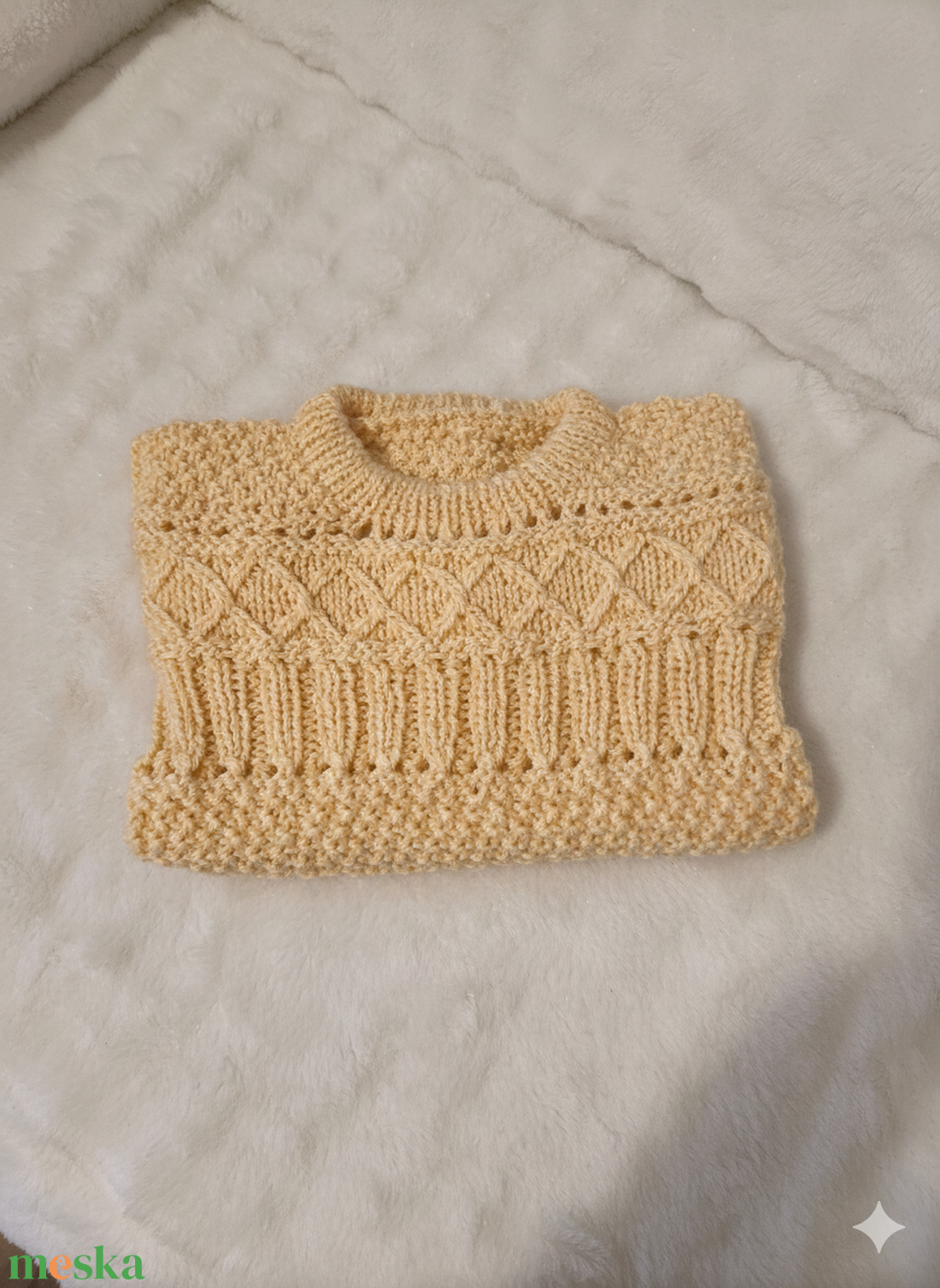 Kézzel kötött baba pulóver - ruha & divat - babaruha & gyerekruha - pulóver - Meska.hu