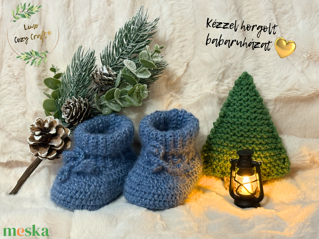 Horgolt babacipő - baba - mama - babaruházat - babacipő - Meska.hu