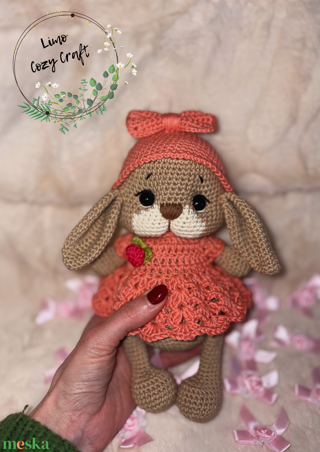 Kézzel horgolt nyuszi, szoknyában - játék & sport - plüssállat & játékfigura - nyuszi - Meska.hu