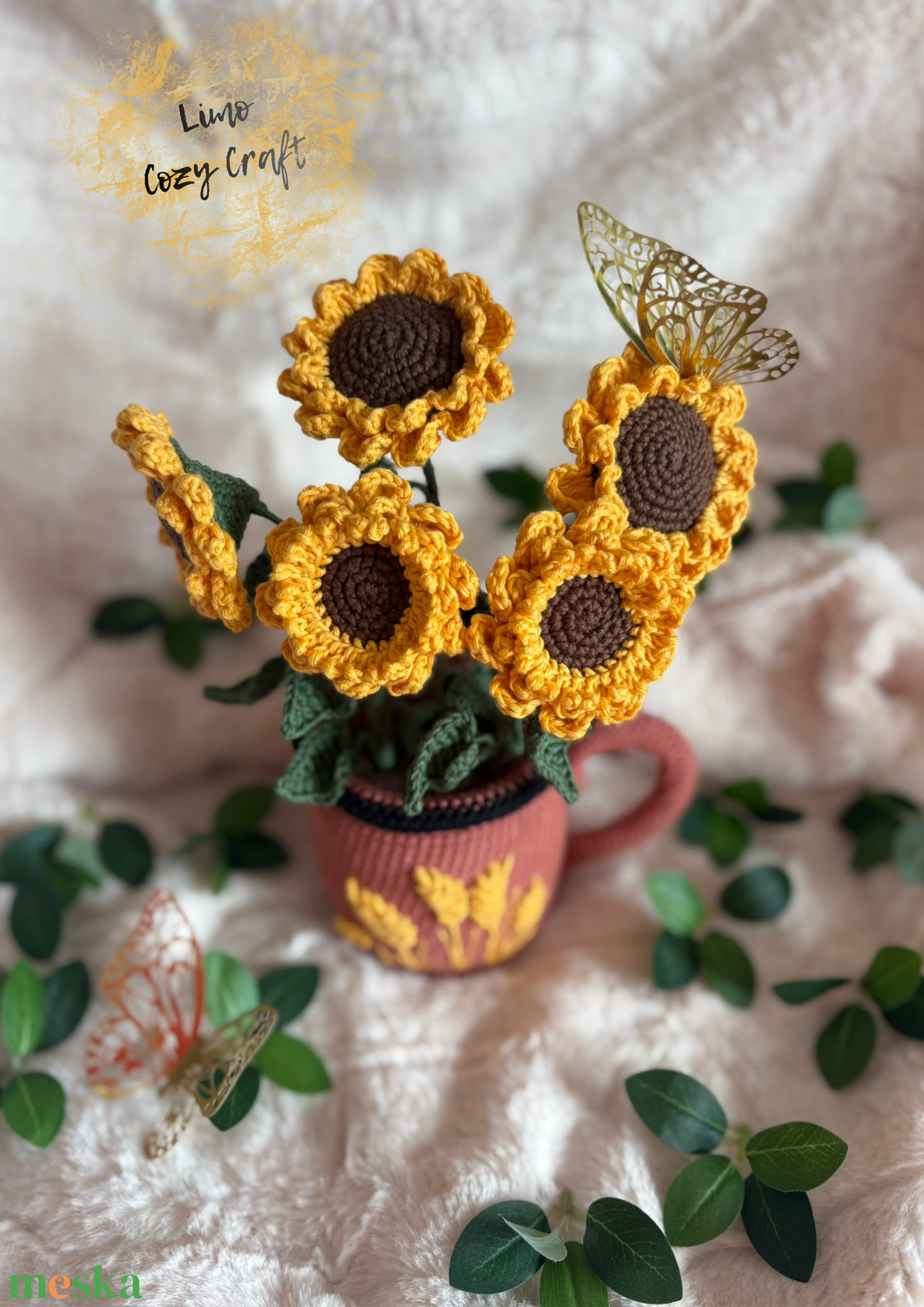 Kézzel horgolt napraforgó cserépben - Lakásdekoráció - otthon & életmód - virágdekoráció - virágdíszek - virágdísz kaspóban - Meska.hu