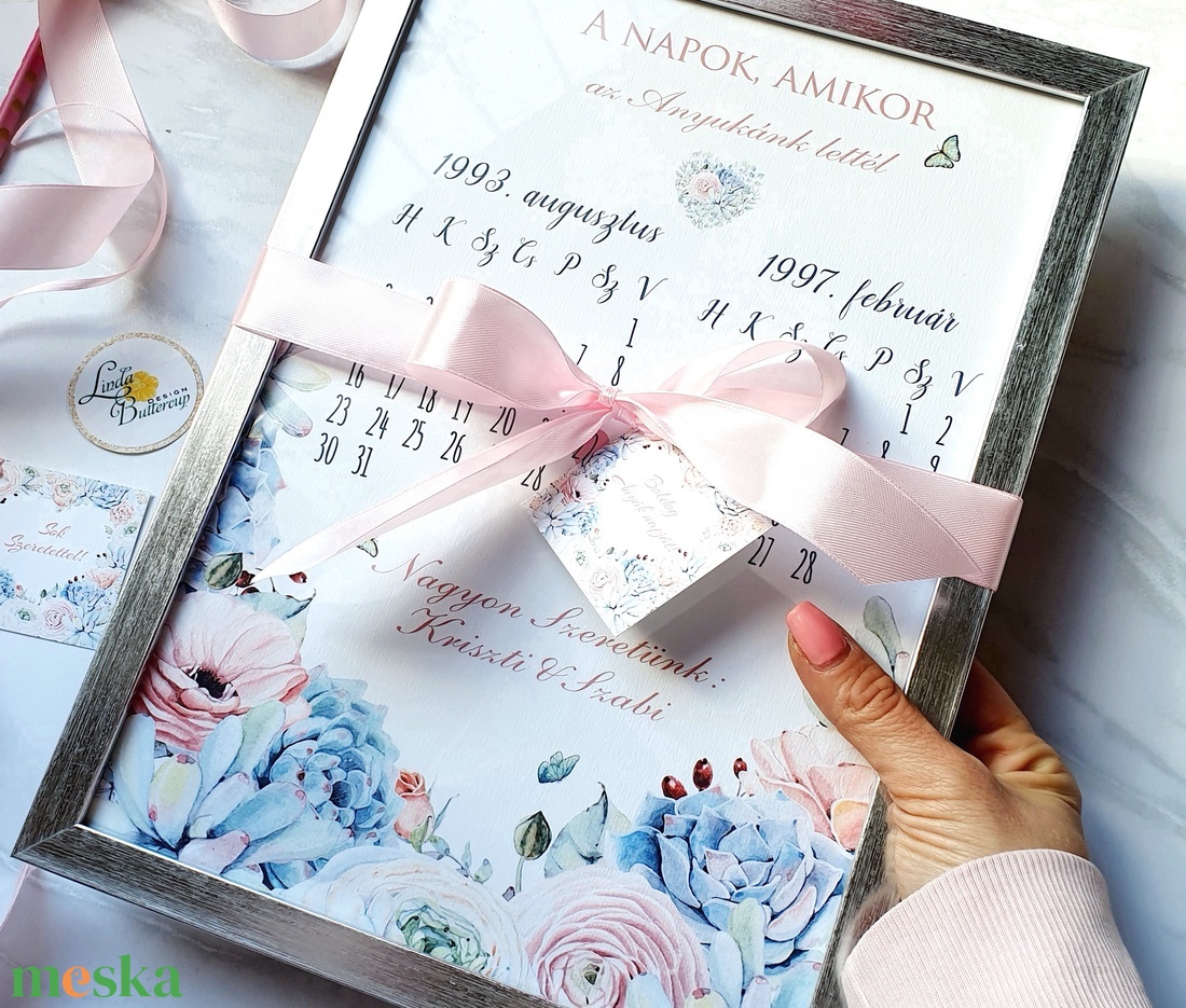 Anyák napi ajándék csomag, Képkerettel, képeslappal, ajándékkísérővel és masnival - otthon & életmód - dekoráció - fali és függő dekoráció - falinaptár & öröknaptár - Meska.hu