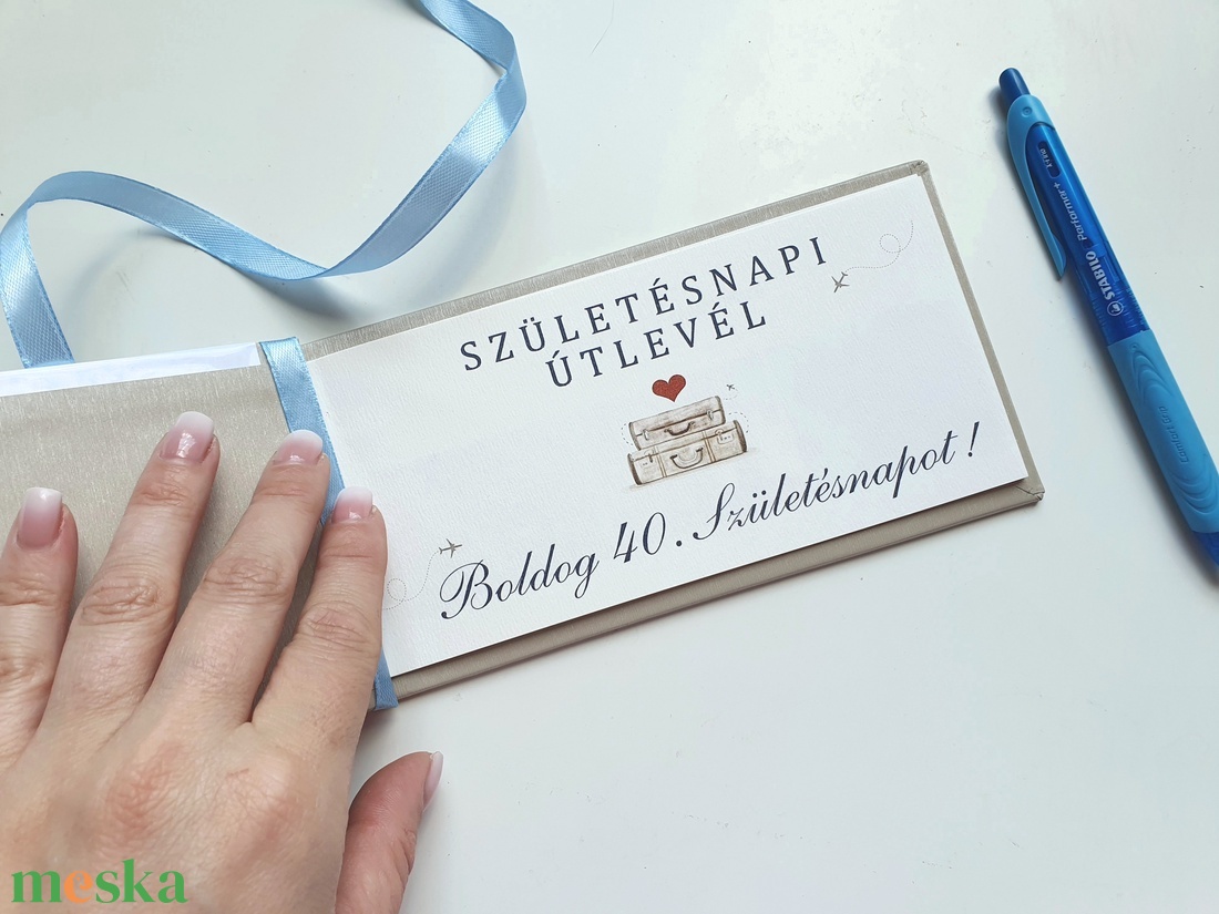 40 éves, Kemény borítású, örök emlék, EGYEDI Szülinapi Útlevél, Beszállókártya, Repülőjegy, 30, utazás ajándékba - könyv & zene - könyv - Meska.hu