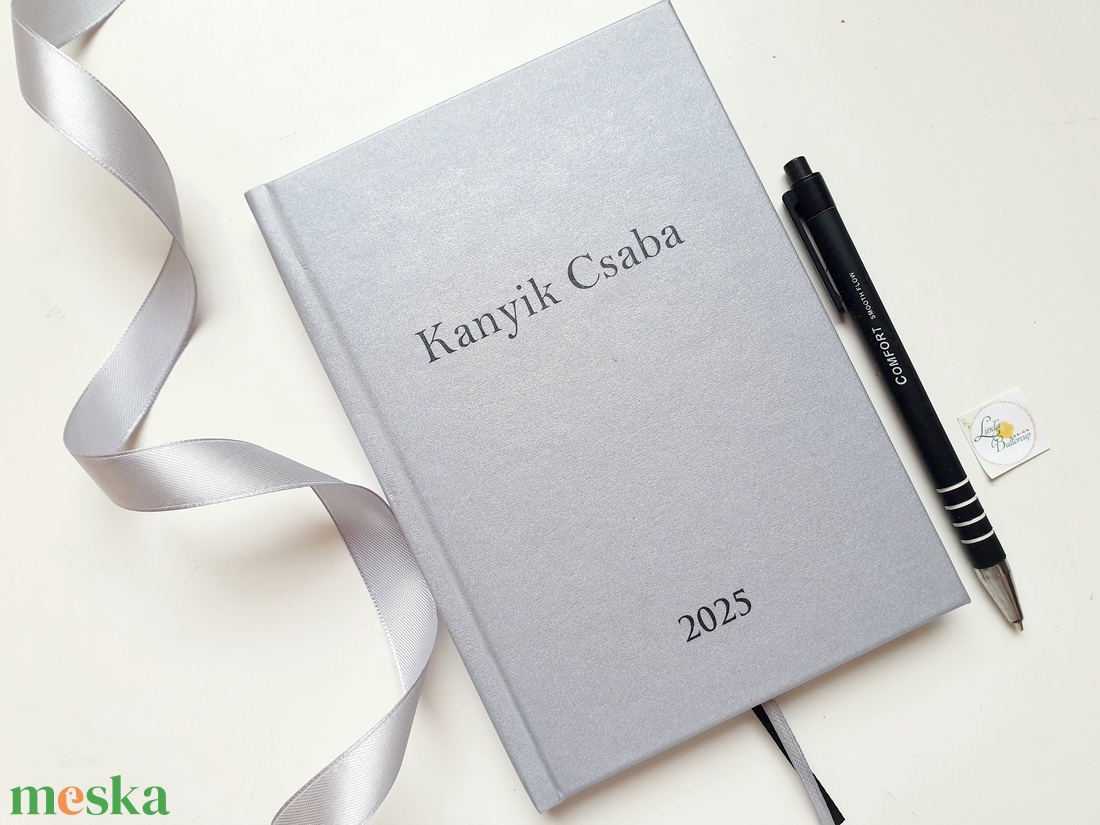 Egyedi naptár, minimál, fekete, ezüst, Naptár, határidőnapló, kalendár, zsebnaptár, névreszóló, tervező - otthon & életmód - papír, írószer - naptár & tervező - Meska.hu