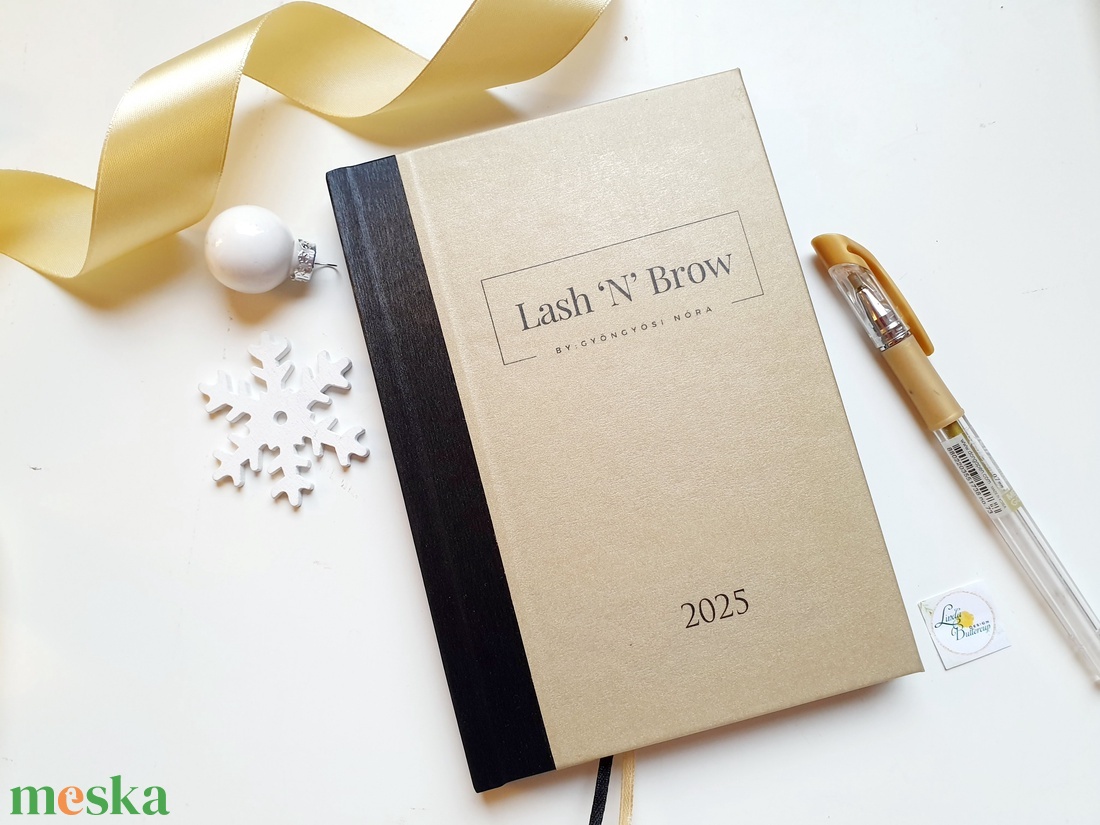 Egyedi naptár, minimál, fekete, arany, Naptár, határidőnapló, kalendár, zsebnaptár, névreszóló, tervező - otthon & életmód - papír, írószer - naptár & tervező - Meska.hu