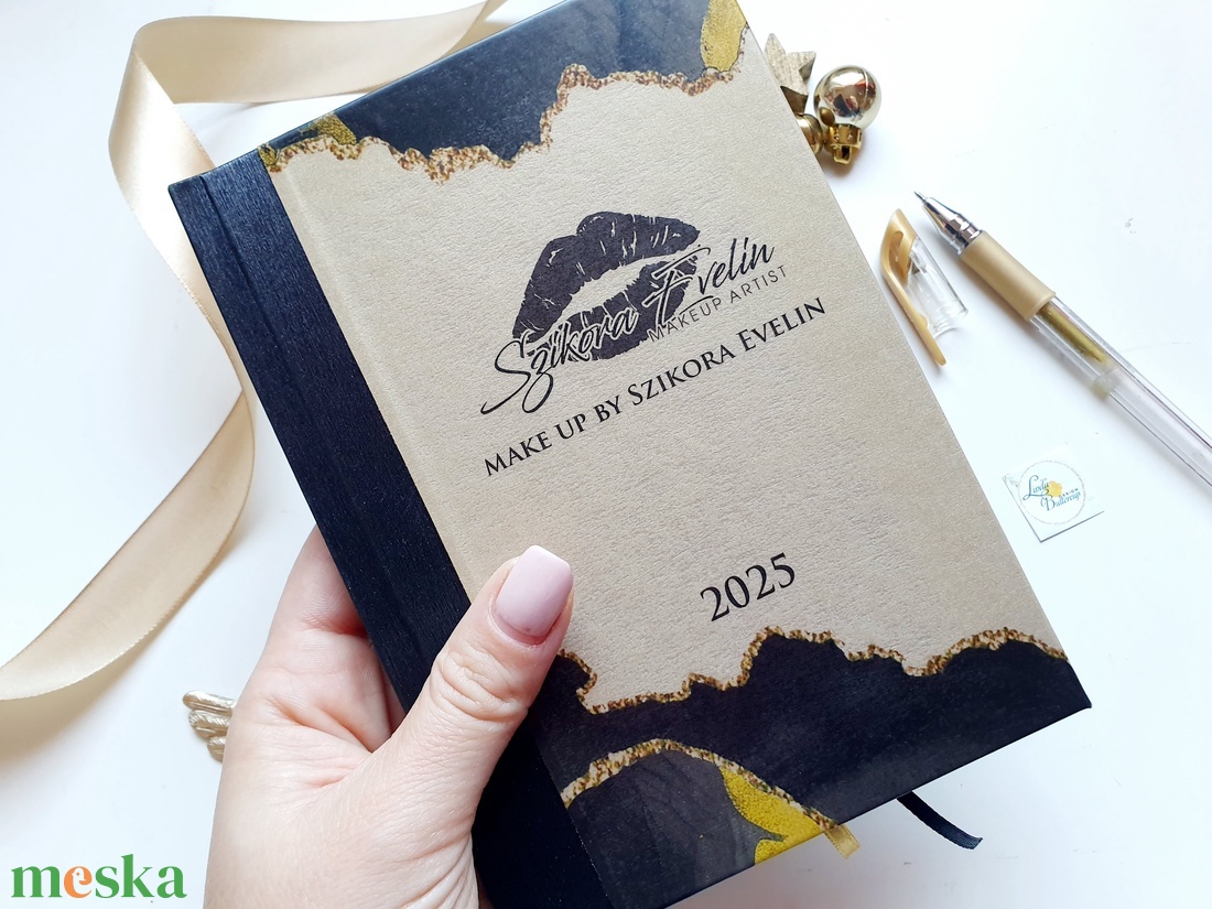 Egyedi naptár, Aany és fekete, Logóval, Naptár, határidőnapló, kalendár, zsebnaptár, névreszóló, tervező - otthon & életmód - papír, írószer - naptár & tervező - Meska.hu