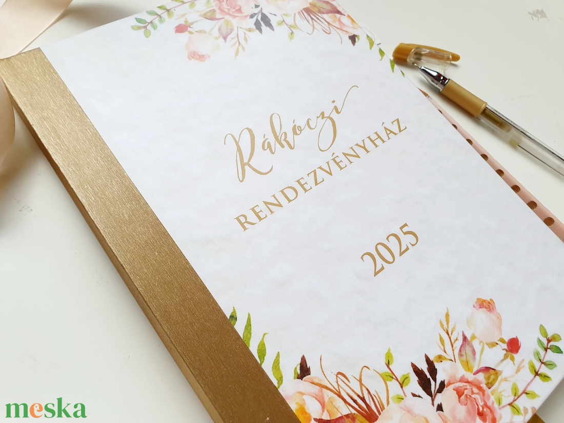 Egyedi naptár, arany, rózsás, Naptár, határidőnapló, kalendár, zsebnaptár, névreszóló, tervező, kozmetikus - otthon & életmód - papír, írószer - naptár & tervező - Meska.hu