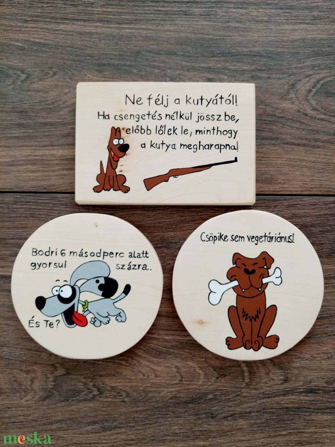 Vicces kutya tábla, kutya harap tábla, kapu tábla - Ne félj a kutyától...... - otthon & életmód - ház & kert - névtábla - Meska.hu Vicces kutya tábla, kutya harap tábla, kapu tábla - Ne félj a kutyától...... - otthon & életmód - ház & kert - névtábla - Meska.hu