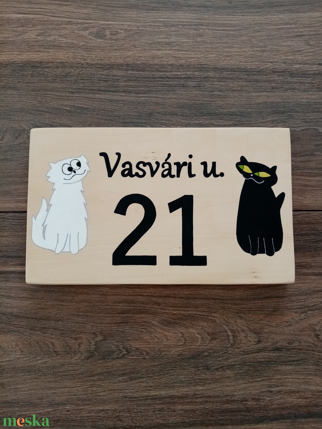 Házszám, házszámtábla, utcatábla- Szerénke és Lukrécia. Frakk a macskák réme, házszám . - otthon & életmód - ház & kert - házszám - Meska.hu Házszám, házszámtábla, utcatábla- Szerénke és Lukrécia. Frakk a macskák réme, házszám . - otthon & életmód - ház & kert - házszám - Meska.hu