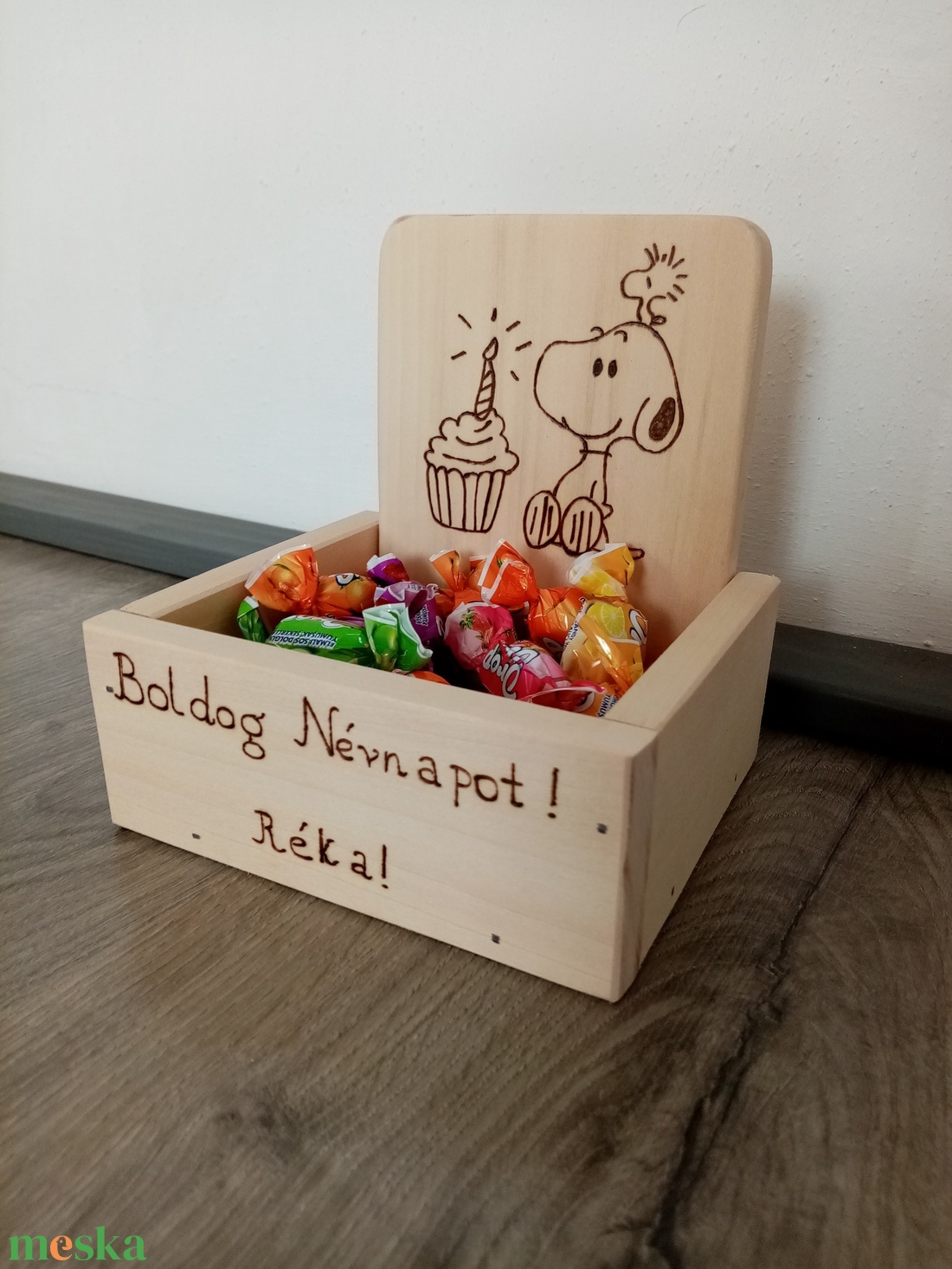 Boldog névnapot! - cukorkatartó box - otthon & életmód - dekoráció - asztal és polc dekoráció - díszdoboz - Meska.hu Boldog névnapot! - cukorkatartó box - otthon & életmód - dekoráció - asztal és polc dekoráció - díszdoboz - Meska.hu