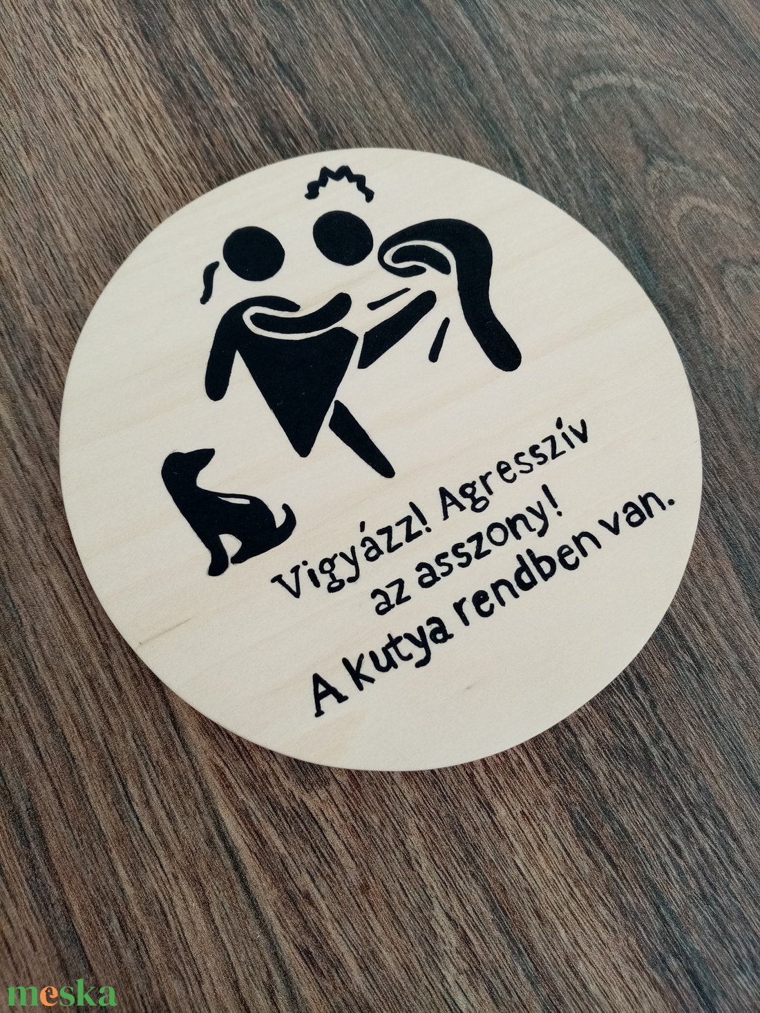Vicces kutya tábla, kutya harap tábla - otthon & életmód - kisállatoknak - kutyáknak - kutya fekhelyek, házak - Meska.hu Vicces kutya tábla, kutya harap tábla - otthon & életmód - kisállatoknak - kutyáknak - kutya fekhelyek, házak - Meska.hu