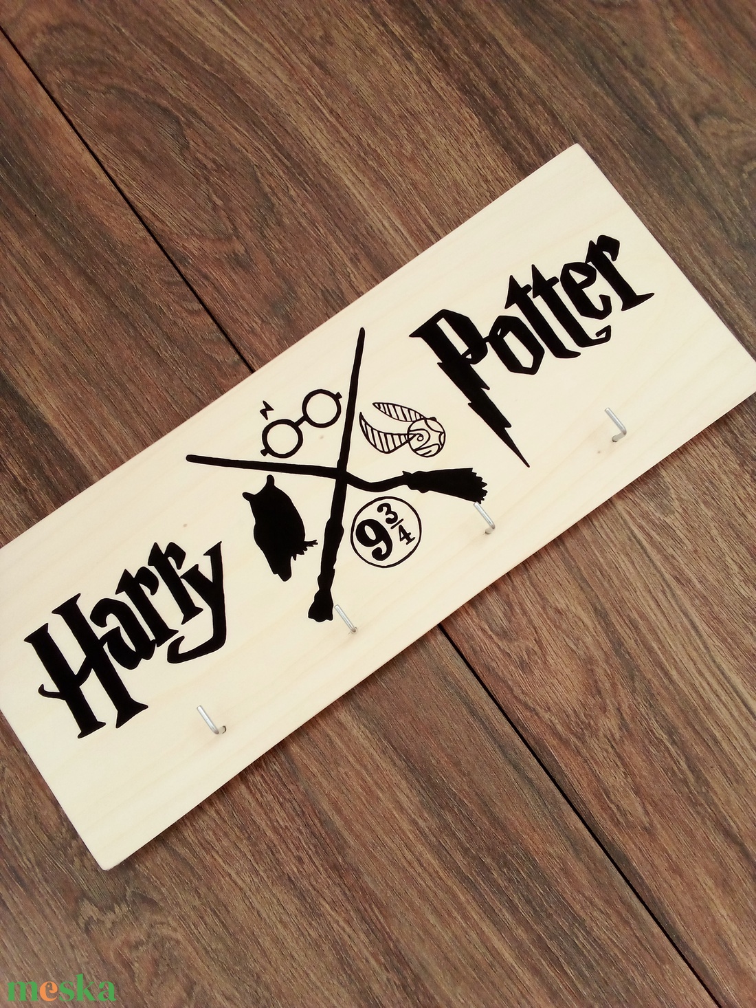 Harry Potter fali kulcstartó, fali kulcsakasztó, fogas, dekoráció - otthon & életmód - dekoráció - fali és függő dekoráció - fali kulcstartó - Meska.hu Harry Potter fali kulcstartó, fali kulcsakasztó, fogas, dekoráció - otthon & életmód - dekoráció - fali és függő dekoráció - fali kulcstartó - Meska.hu