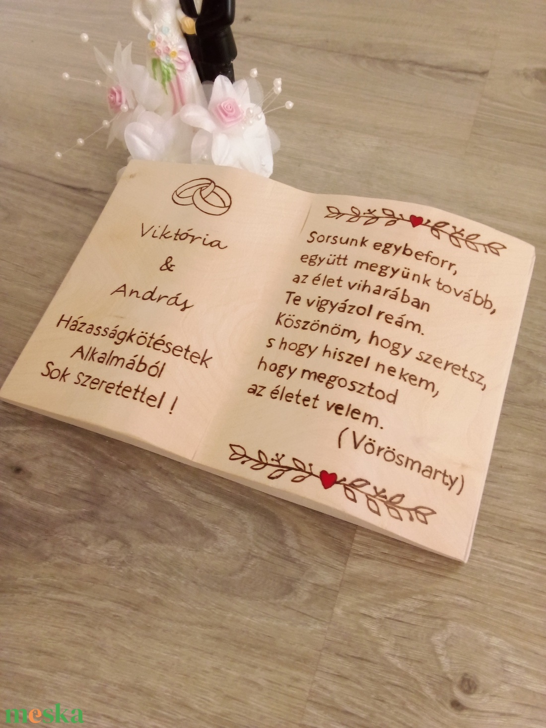 Nászajándék esküvőre - nyitott könyv - esküvő - emlék & ajándék - nászajándék - esküvői pénzátadó doboz - Meska.hu Nászajándék esküvőre - nyitott könyv - esküvő - emlék & ajándék - nászajándék - esküvői pénzátadó doboz - Meska.hu