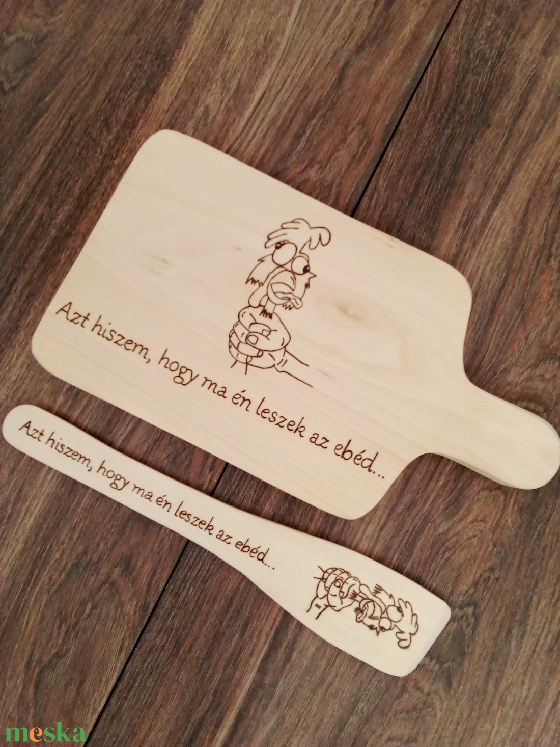 Vicces csirkés vágódeszka, fakanál, teflon lapát szett - 2 darabos - otthon & életmód - konyhafelszerelés, tálalás - tálalás - kínálótál - Meska.hu