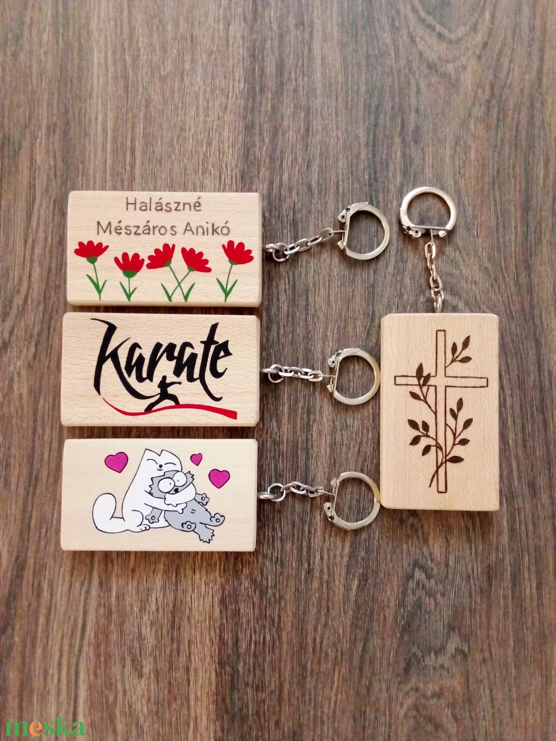Karate kulcstartó, névtábla, felirat - kulcstartó - otthon & életmód - tárolás & rendszerezés - íróasztali tároló - Meska.hu