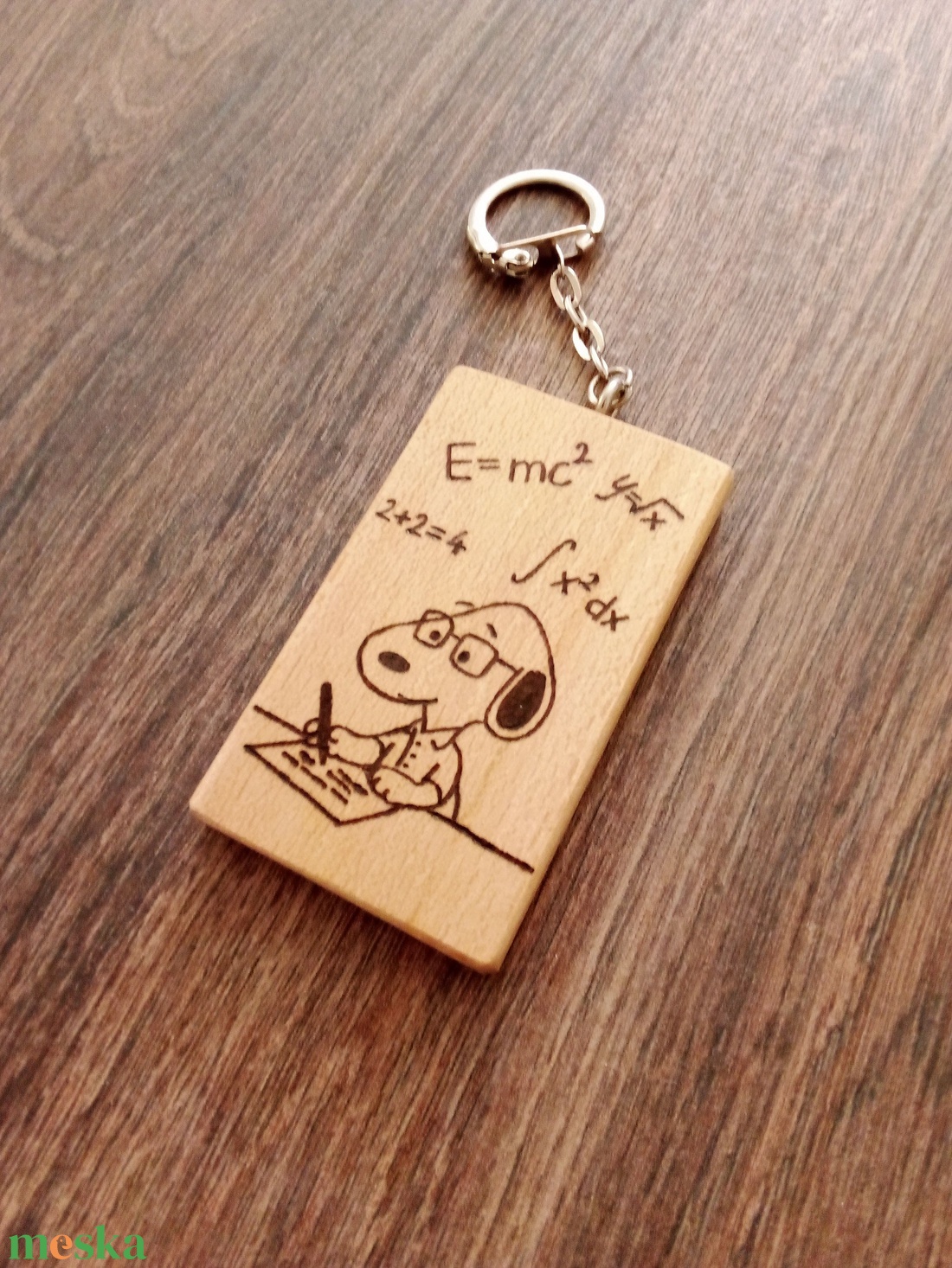 Snoopy kulcstartó, névtábla, felirat - matematika kulcstartó - otthon & életmód - dekoráció - asztal és polc dekoráció - díszdoboz - Meska.hu