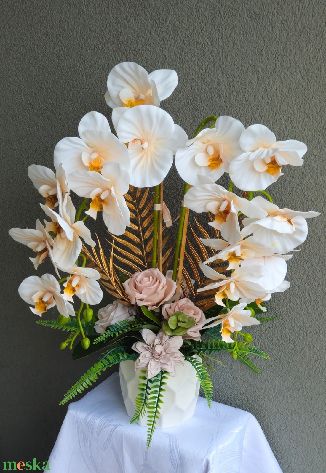 Elegáns orchideás virágdekoráció � 57 cm - otthon & életmód - virágdekoráció - virágdíszek - asztali virágdísz - Meska.hu