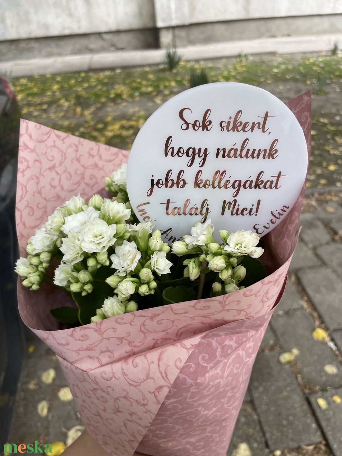 Plexi beszúrható táblácska  Sok sikert, hogy nálunk jobb kollégákat találj! felirattal - otthon & életmód - dekoráció - virágdísz és tartó - csokor & virágdísz - Meska.hu