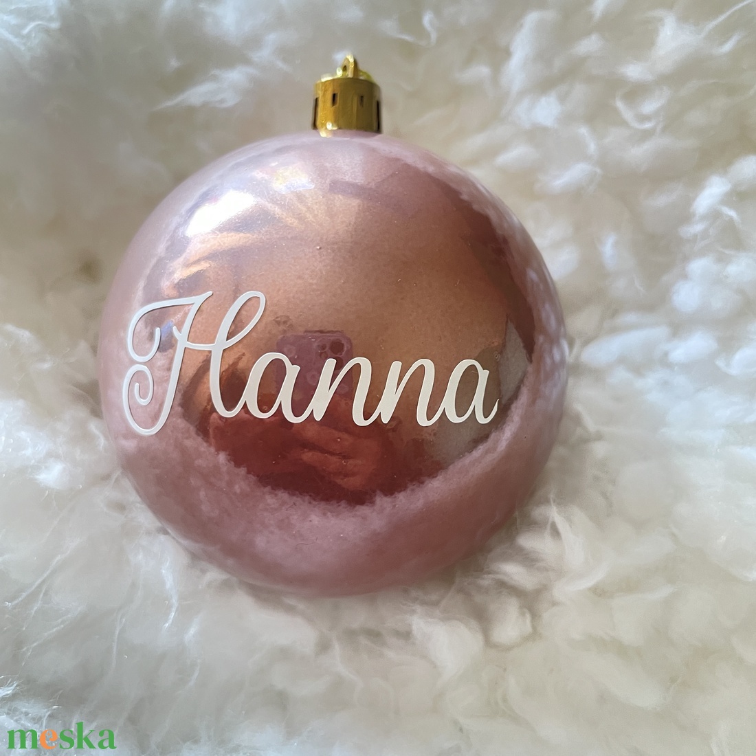 Karácsonyfadísz - karácsonyi gömb névvel - karácsony - karácsonyi lakásdekoráció - karácsonyfadíszek - Meska.hu