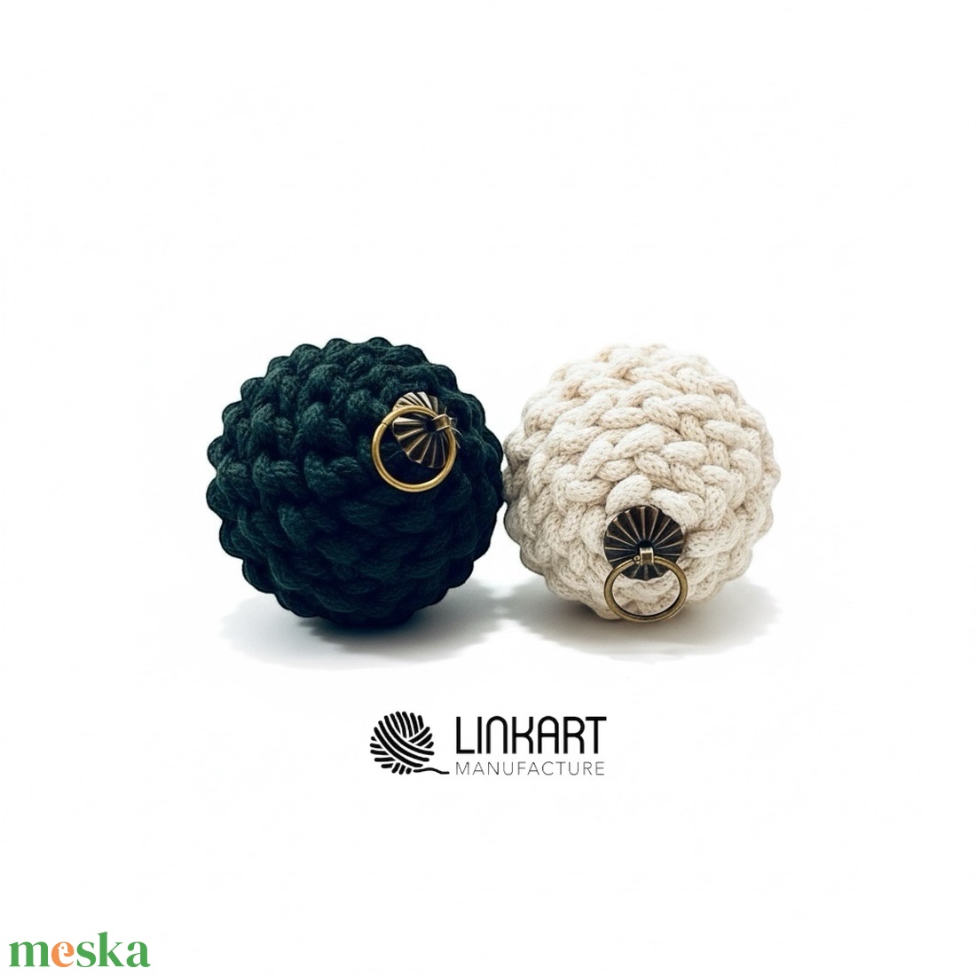 Horgolt karácsonyi gömbök díszdobozban - karácsony - karácsonyi lakásdekoráció - karácsonyfadíszek - Meska.hu