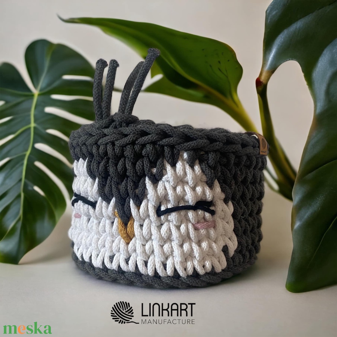 Horgolt pingvin tároló - baba - mama - babaszobabútor - játéktároló - Meska.hu