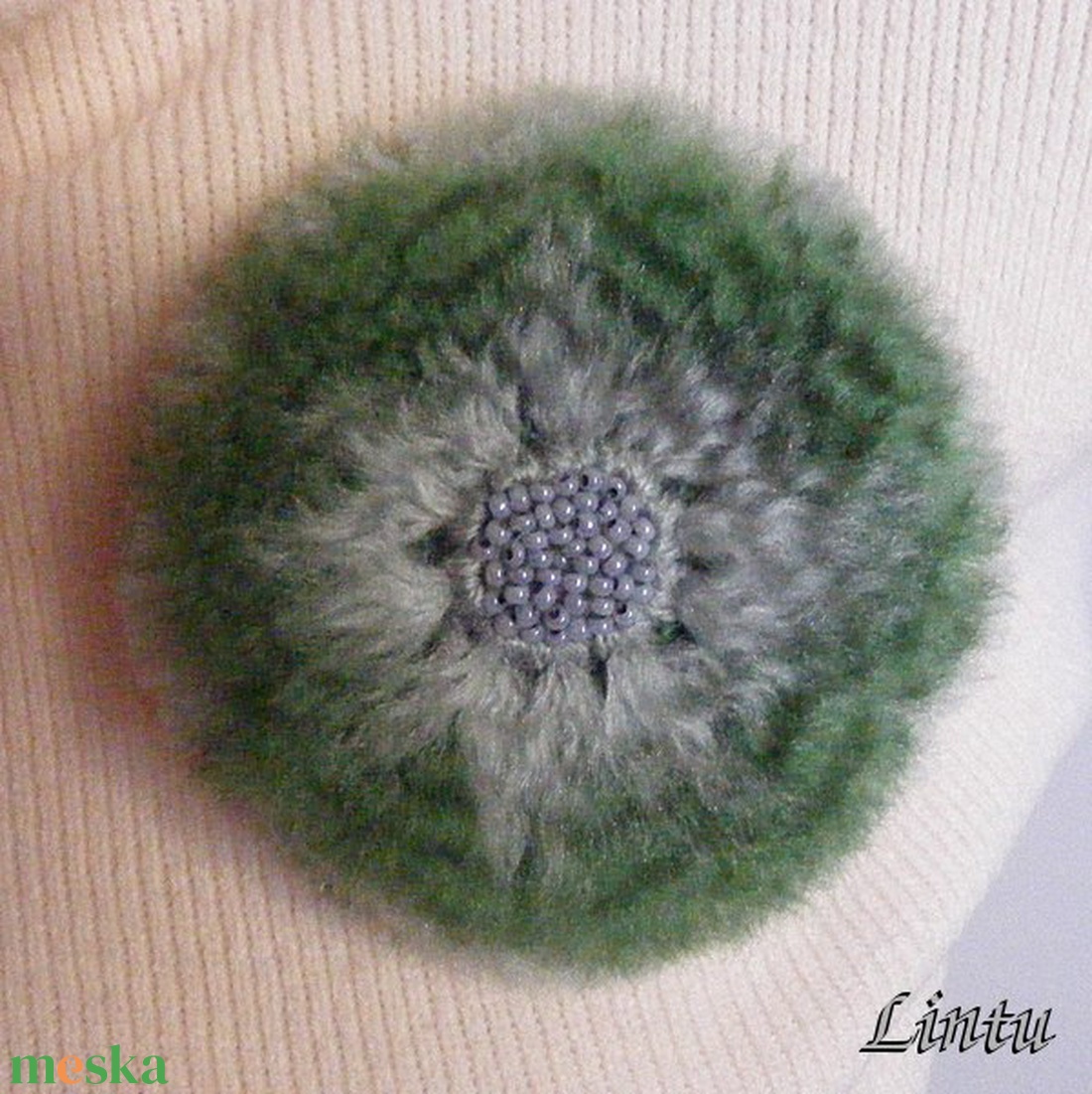 Pihe-puha szürke-zöld  kitűző (bross) - ékszer - kitűző és bross - kitűző - Meska.hu