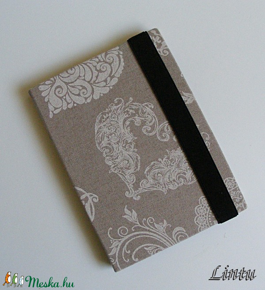 Ebook olvasó (Kindle Touch; Kindle 4; Kindle 5; Kindle Paperwhite) kemény tok, SZÍVEK -  - Meska.hu