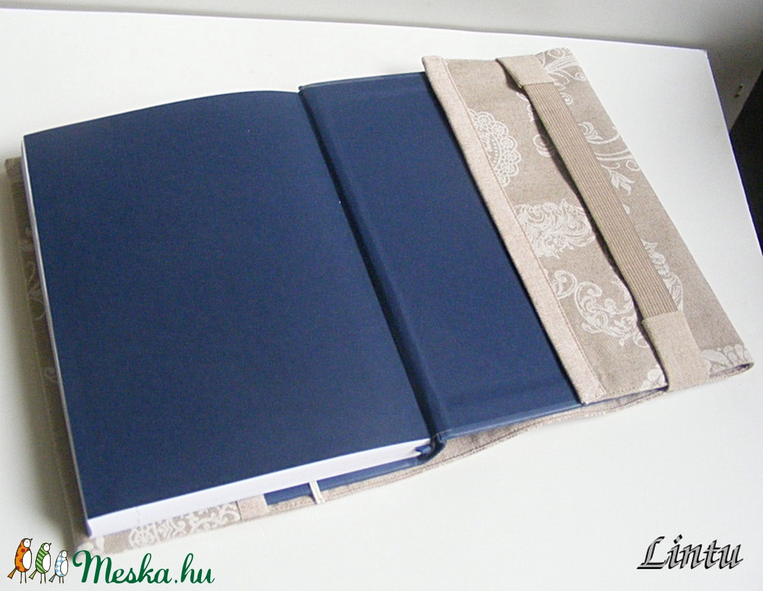 Textil könyv- vagy határidőnapló borító állítható szélességgel, SZÍVEK -  - Meska.hu