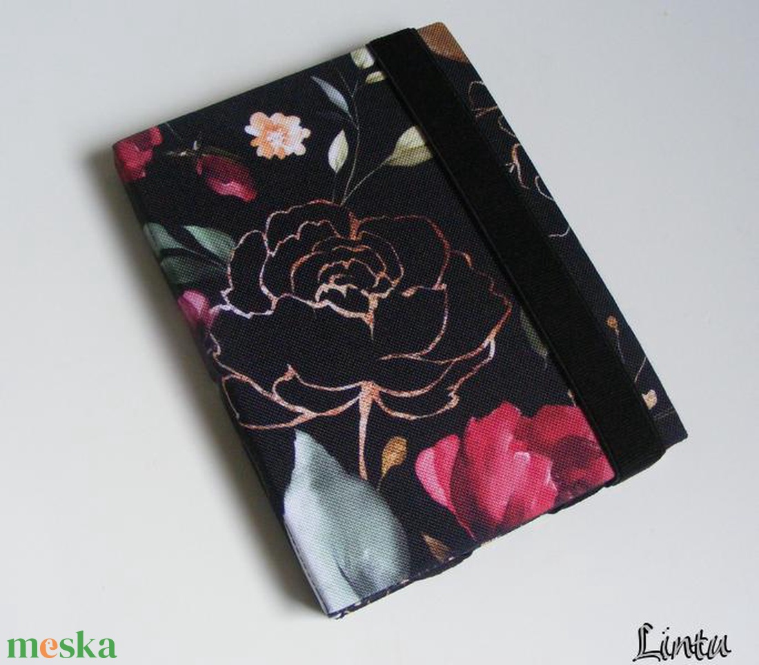 Fekete rózsa, vízhatlan anyagból készült ebook-tok - táska & tok - ebook & tablet tok - Meska.hu