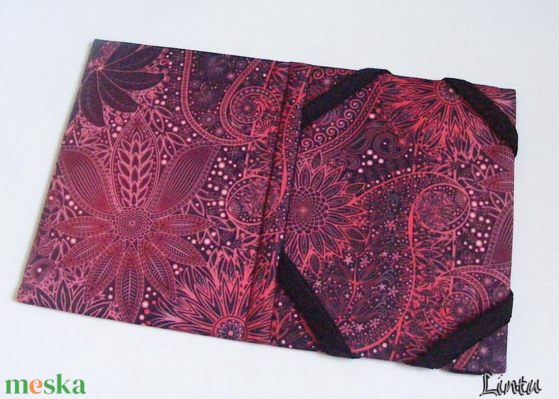 Piros minta, vízhatlan anyagból készült ebook olvasó kemény tok - táska & tok - ebook & tablet tok - Meska.hu