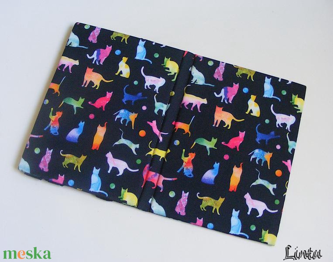 Színes macska, vízhatlan anyagból készült kemény ebook-tok - táska & tok - ebook & tablet tok - Meska.hu