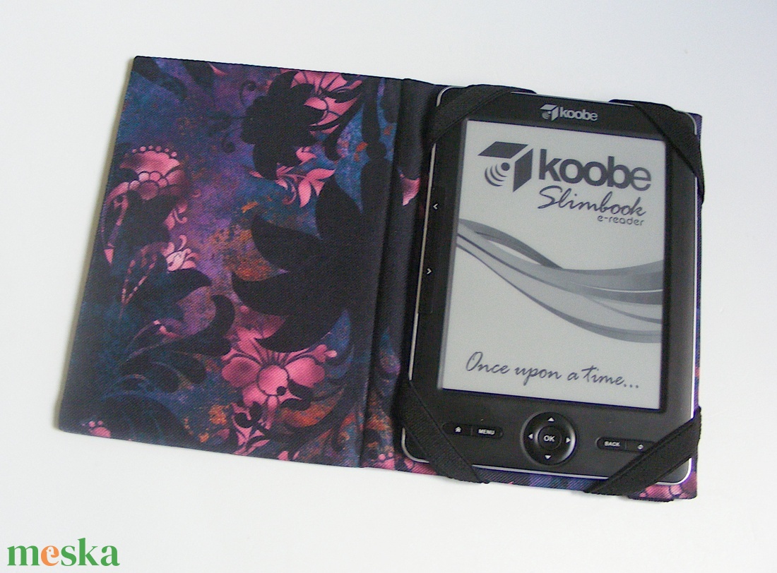 Lila virágok, vízhatlan anyagból készült kemény ebook-tok - táska & tok - ebook & tablet tok - Meska.hu