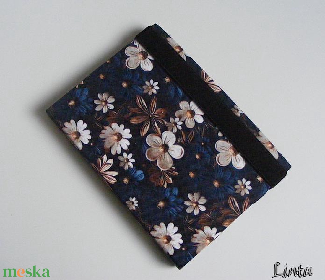 Virágok, vízhatlan anyagból készült kemény ebook-tok - táska & tok - ebook & tablet tok - Meska.hu