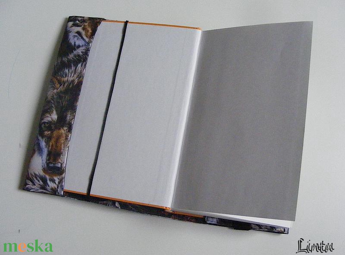 Kétoldalú vízhatlan könyvborító állítható szélességgel, farkasok/fehér baglyok - könyv & zene - könyvtok - Meska.hu Kétoldalú vízhatlan könyvborító állítható szélességgel, farkasok/fehér baglyok - könyv & zene - könyvtok - Meska.hu