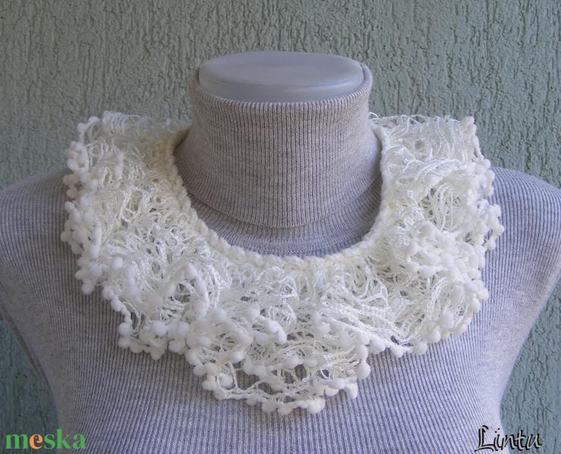 Téli horgolt nyaklánc fehér színben - ékszer - nyaklánc - nyakpánt, gallér - Meska.hu