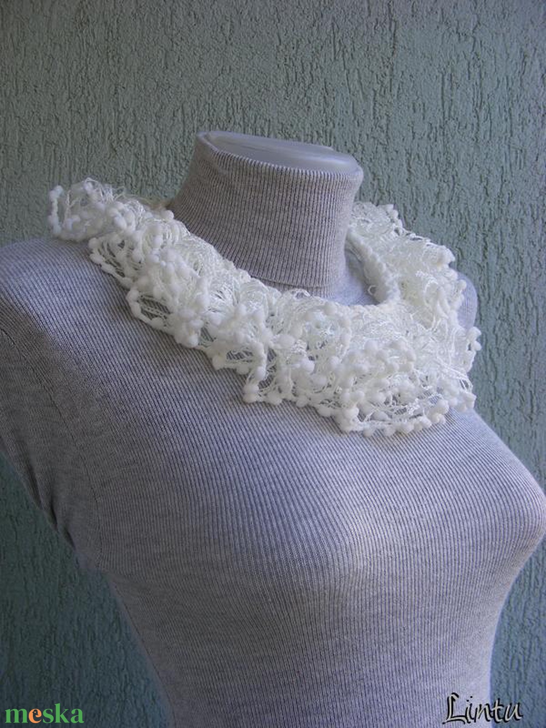 Téli horgolt nyaklánc fehér színben - ékszer - nyaklánc - nyakpánt, gallér - Meska.hu