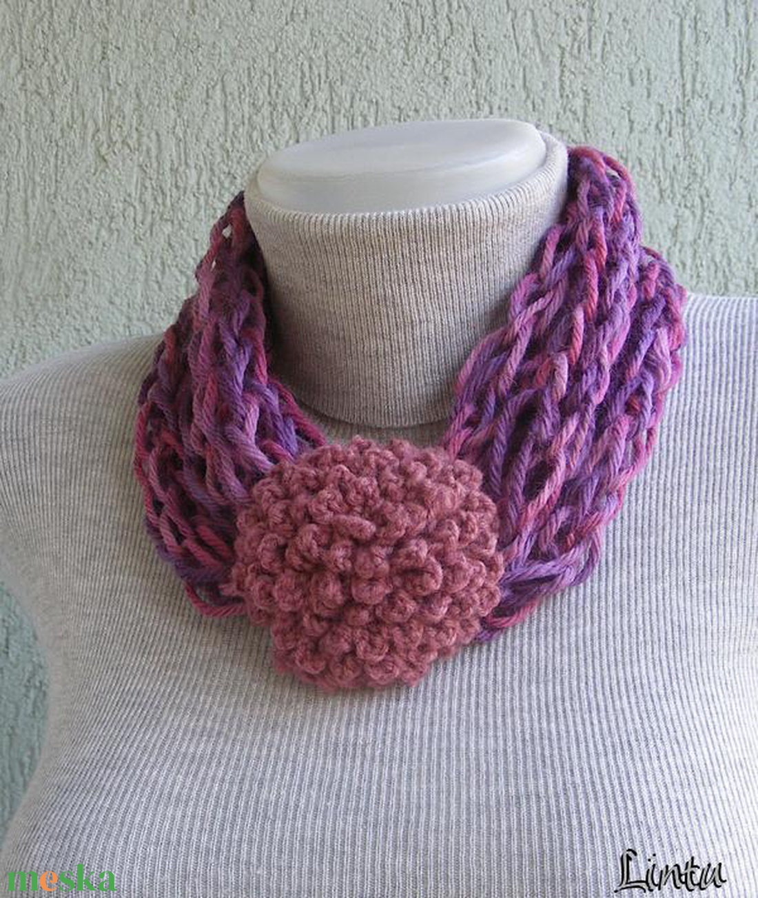 Téli horgolt nyaklánc lila színekben - ékszer - nyaklánc - nyakpánt, gallér - Meska.hu