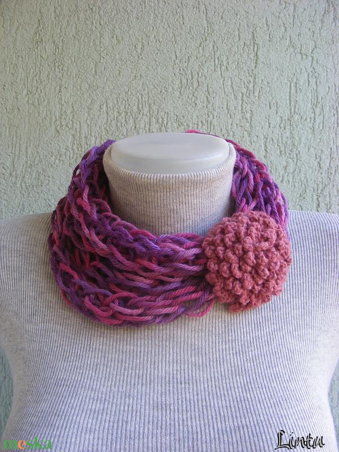 Téli horgolt nyaklánc lila színekben - ékszer - nyaklánc - nyakpánt, gallér - Meska.hu