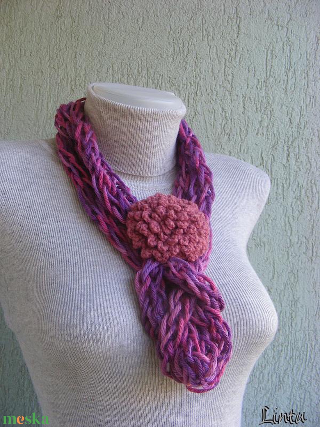 Téli horgolt nyaklánc lila színekben - ékszer - nyaklánc - nyakpánt, gallér - Meska.hu