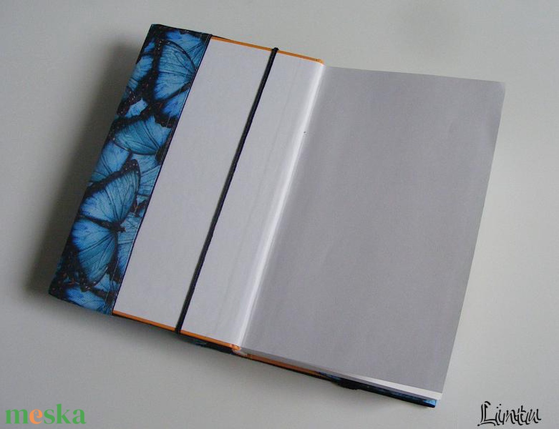 Kék pillangók, vízhatlan könyvborító állítható szélességgel - könyv & zene - könyvtok - Meska.hu